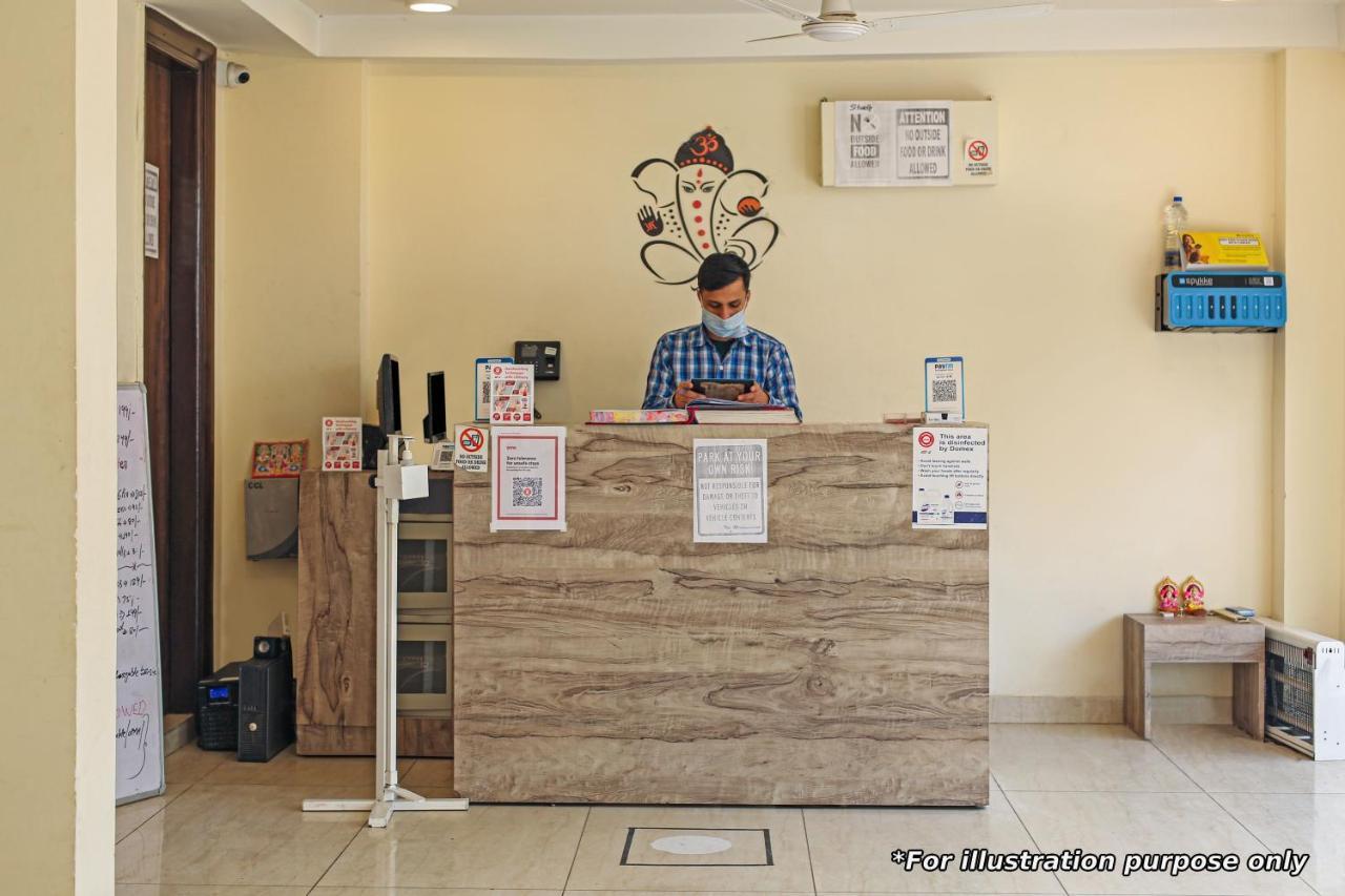 Oyo Flagship Kaveri Tourist Home Guruvāyūr エクステリア 写真
